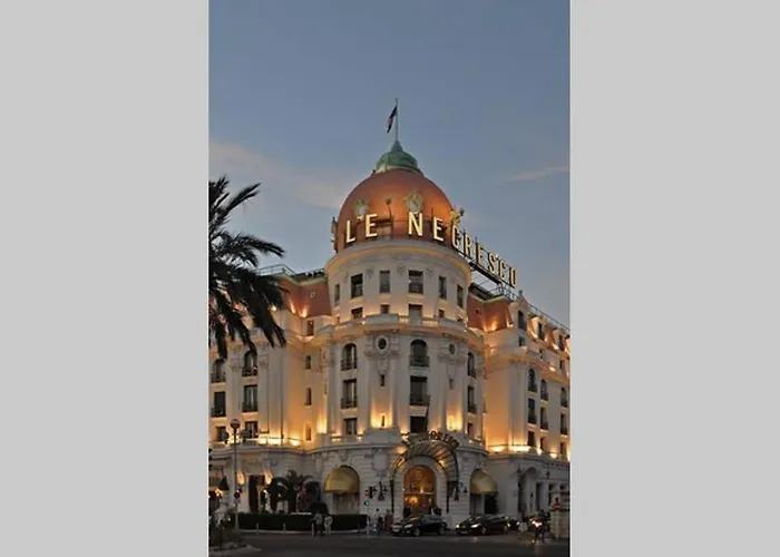 Bienvenue Sur La Cote D\'Azur